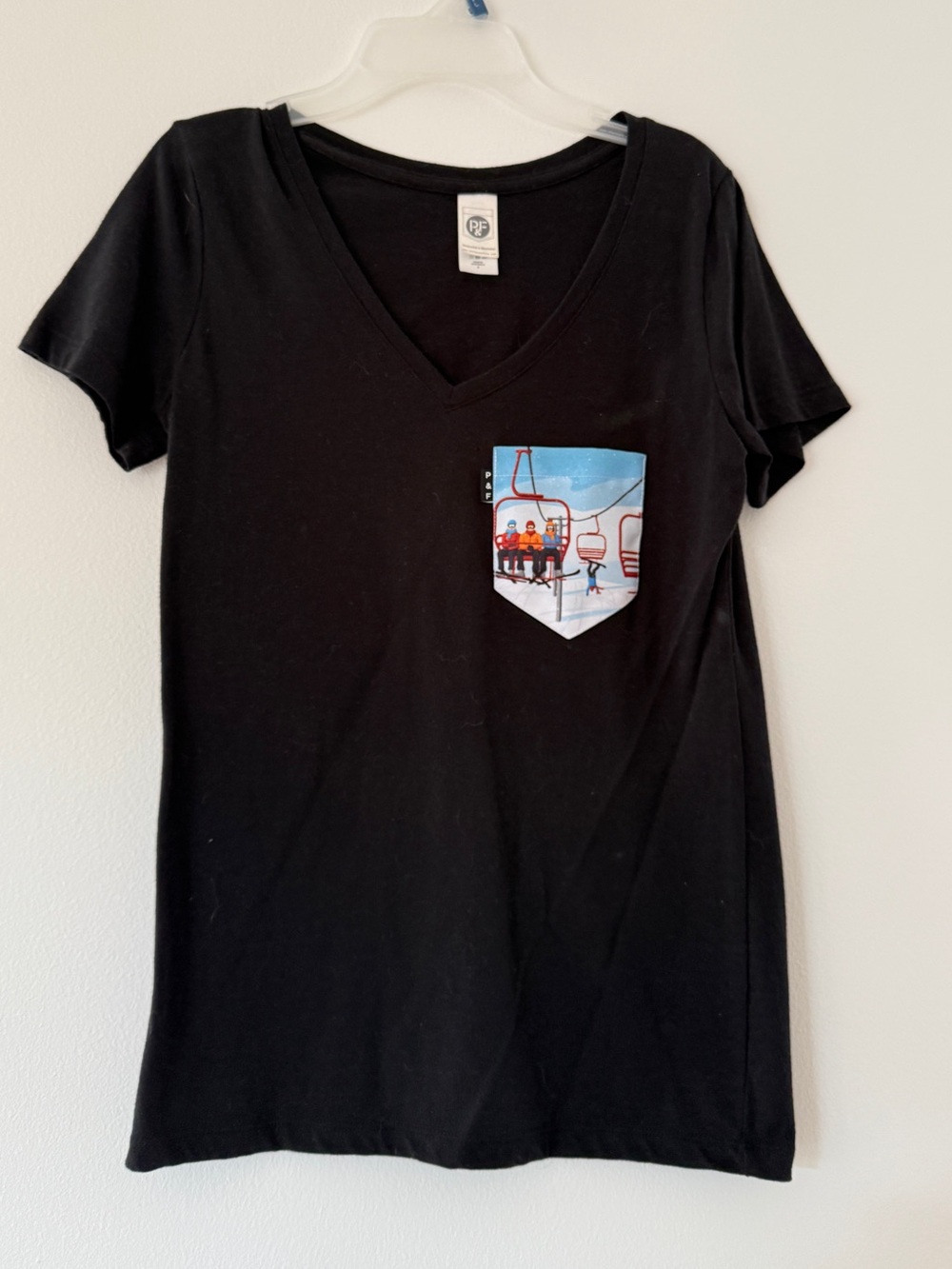Black V-Neck Pocket Tee with Ski Lift Pocket Art
